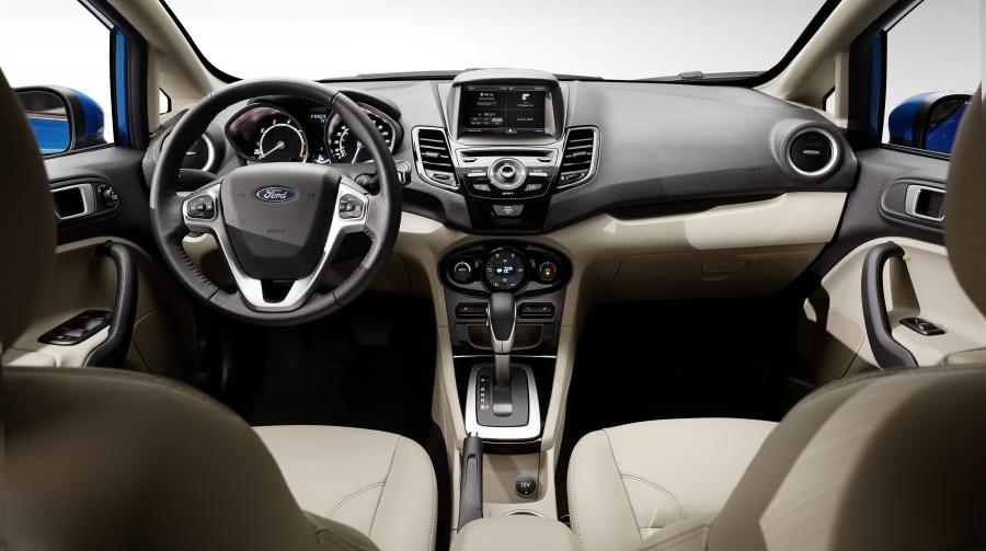  Ford Fiesta 5-Door 2014 года  (US) (фото 5 из 122)